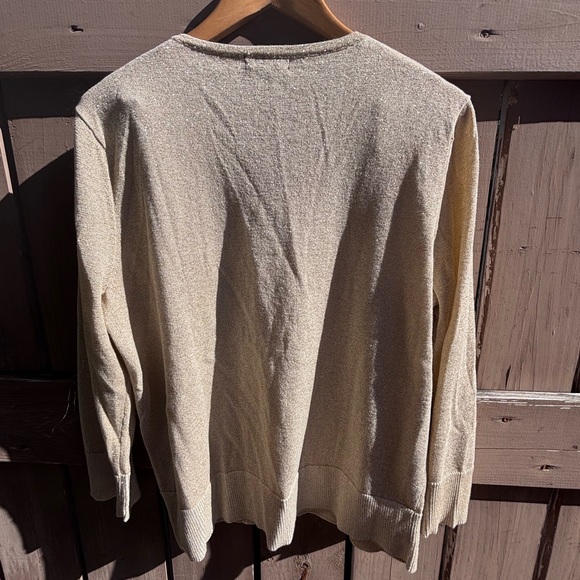 💕LIKE NEW💕 Light Gold Metallic-Thread Cardigan - Picture 11 of 13